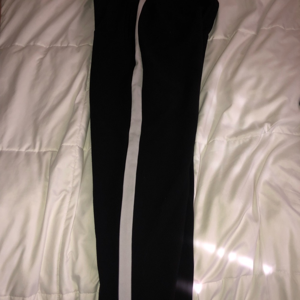 Flowy pants - Picture 2 of 3